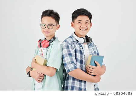 Schoolboys with students books 68304583
