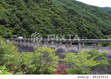 横川ダム（長野県辰野町） 68304919