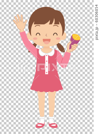 おいしそうな野菜を持っている女の子　子ども　さつまいも　イラスト 68306854