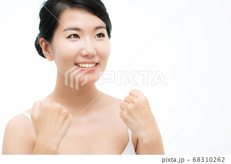 美容イメージ 女性の顔 美容イメージ 女性の顔 68310262