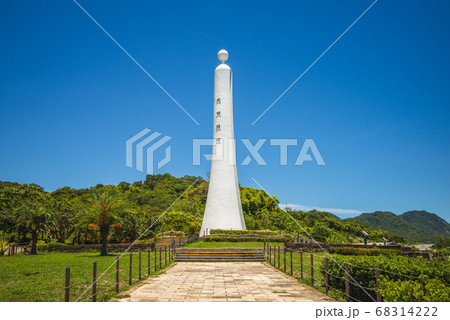 The Tropic of Cancer Marker at Hualien, Taiwan. 68314222