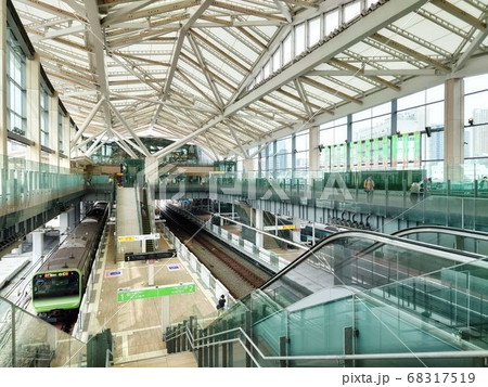 高輪ゲートウェイ駅の内観 68317519