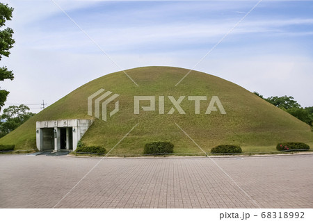陵 王陵 デルングワン 68318992