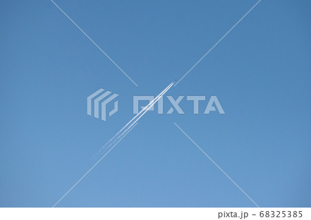 飛行機雲 68325385