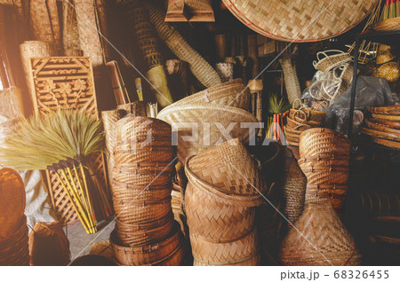 Hand made bamboo basketry appliance. 68326455