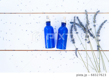 Lavender flowers and lavender oil 68327623