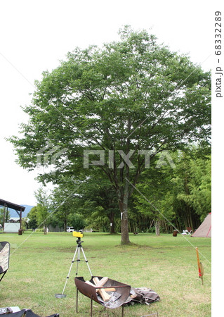 群馬県のキャンプ場で焚き火をする 群馬県のキャンプ場で焚き火をする 68332289