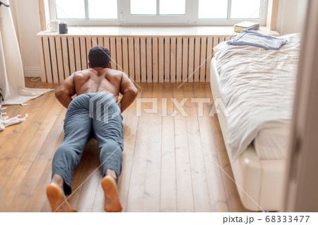 young muscular man going in for sport young muscular man going in for sport 68333477