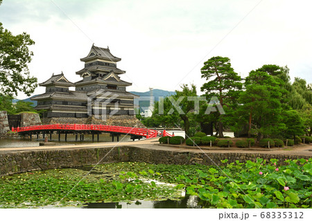 日本100名城・松本城 68335312