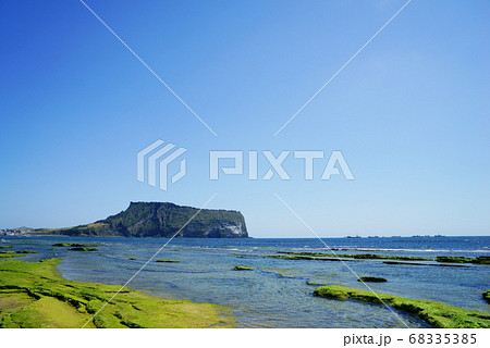 城山日出峰 海岸 風景 68335385