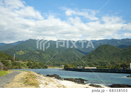 屋久島の塚崎タイドプール 68338503