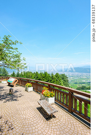 千曲川展望公園の風景（夏） 68339137