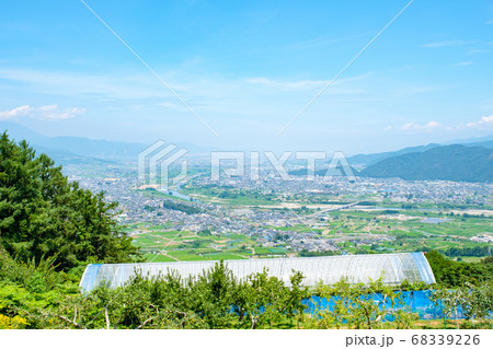 千曲川展望公園から善光寺平を望む（夏） 68339226