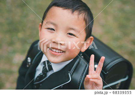 6 years old 6 years old 68339355