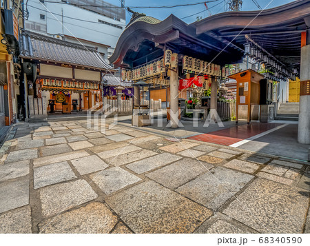 大阪　法善寺横丁 68340590