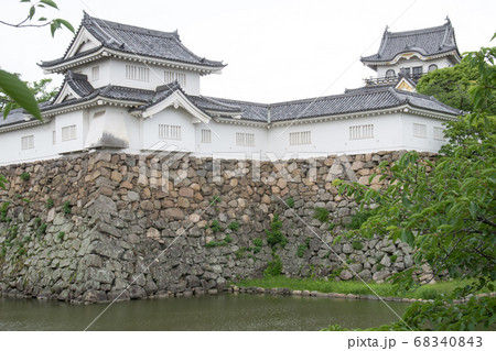 岸和田城の堀と石垣櫓の景色 岸和田城の堀と石垣櫓の景色 68340843