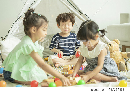 男 男性 男の子 68342814