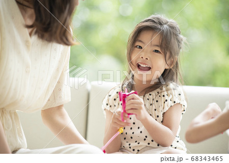 女性 女 女の子 68343465