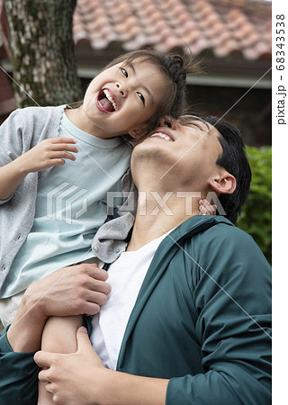 お父さん 父 パパ 68343538