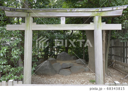 伊勢山皇大神宮 大神神社の磐座 伊勢山皇大神宮 大神神社の磐座 68343815