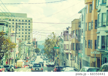 city life in San Francisco 68350441