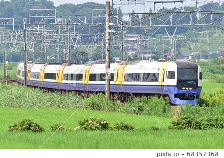 総武本線　佐倉－物井　JR東日本　255系　Be-04編成（幕張）　しおさい 68357368