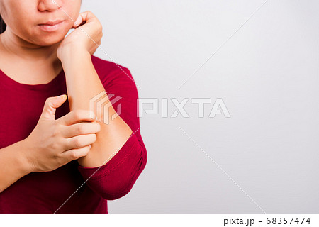 Asian beautiful woman itching her scratching her 68357474