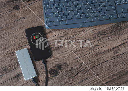 Tech device charge sharing concept with smart 68360791