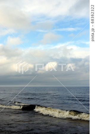 Lake at cloud day. 68362322