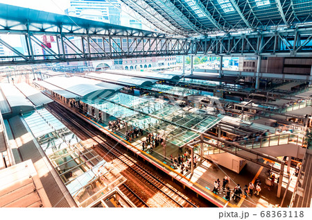 View of trains in Osaka Station, Japa 68363118