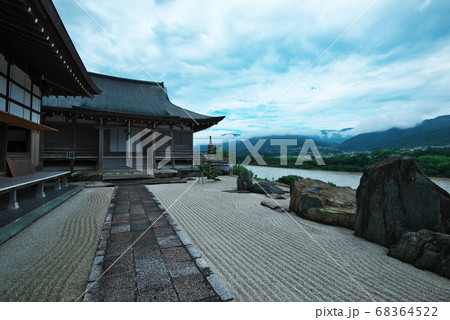 枯山水庭園 枯山水庭園 68364522
