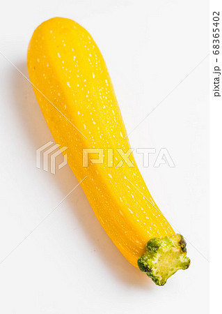 夏野菜 ズッキーニの写真素材