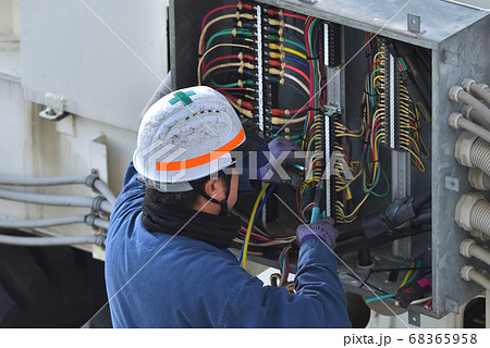 電気工事 配電盤の改修工事風景 電気工事 配電盤の改修工事風景 68365958