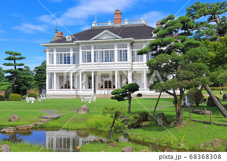 【鳥取県】晴天下の仁風閣 68368308