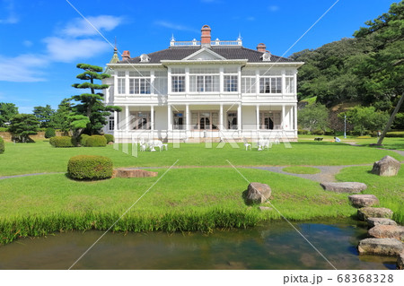 【鳥取県】晴天下の仁風閣 68368328