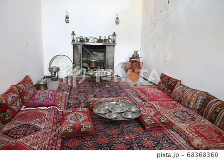 トルコ南東部住宅の居間 68368360
