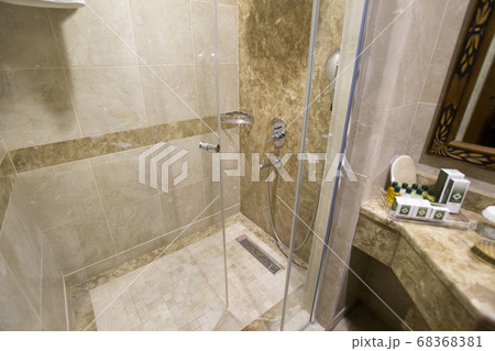 トルコ南東部のホテルのシャワールーム 68368381