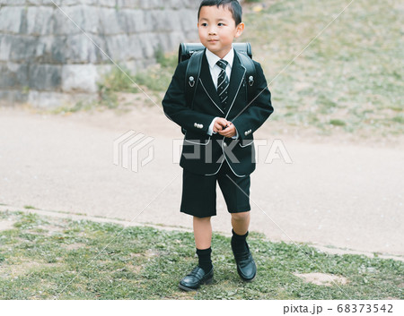 6 years old 68373542