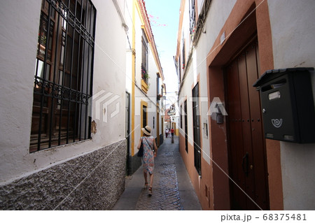 花の都、コルドバ、花の小道、花の小路（スペイン） 68375481