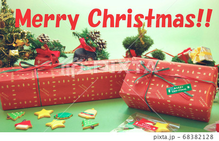 クリスマスギフト 68382128