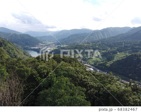 富山県富山市猿倉山からの神通峡 68382467