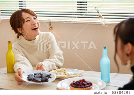 女子会 68384292