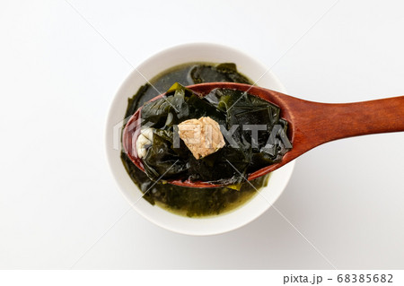 ワカメ スープ 料理 68385682