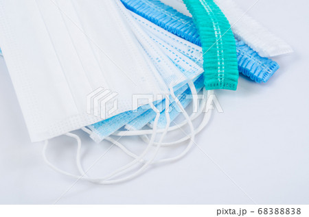 Medical mask or surgical mask with rubber ear 68388838