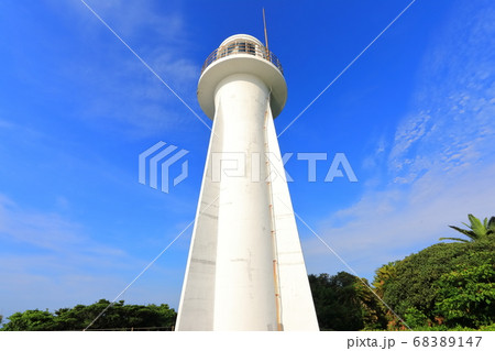 【高知県】晴天下の足摺岬灯台 【高知県】晴天下の足摺岬灯台 68389147