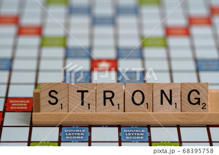 英単語　STRONG　ストロング 68395758