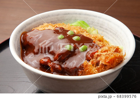 岡山デミカツ丼 68399576