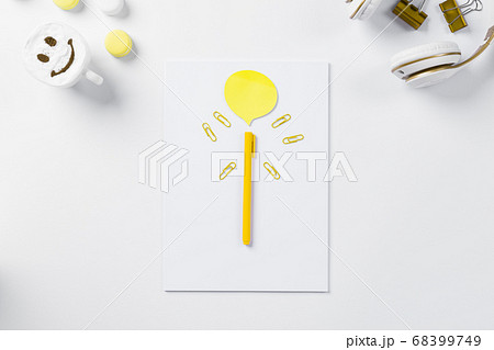 Woman creative desktop work space mockup flat lay Woman creative desktop work space mockup flat lay 68399749
