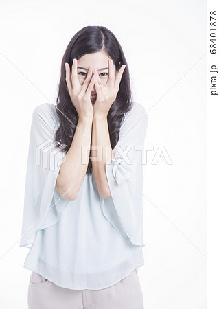 恥ずかしい女性 68401878