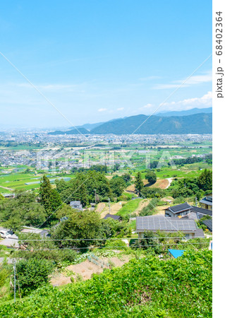 姨捨駅から善光寺平の眺め 68402364